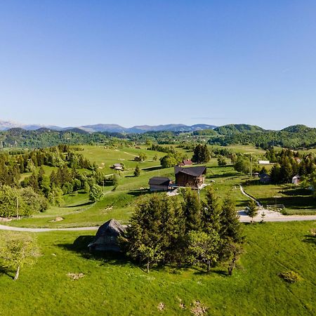 The Barn Βίλα Şirnea Εξωτερικό φωτογραφία