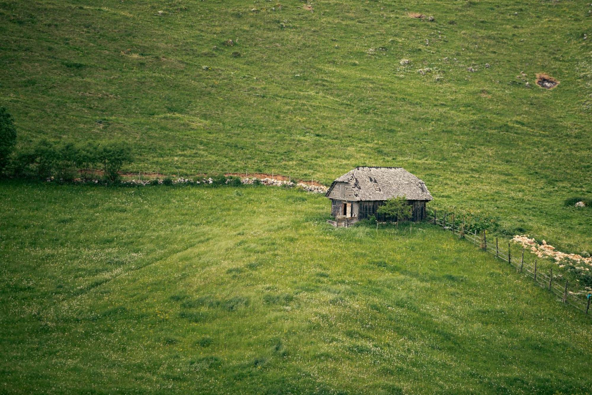 The Barn Βίλα Şirnea Εξωτερικό φωτογραφία