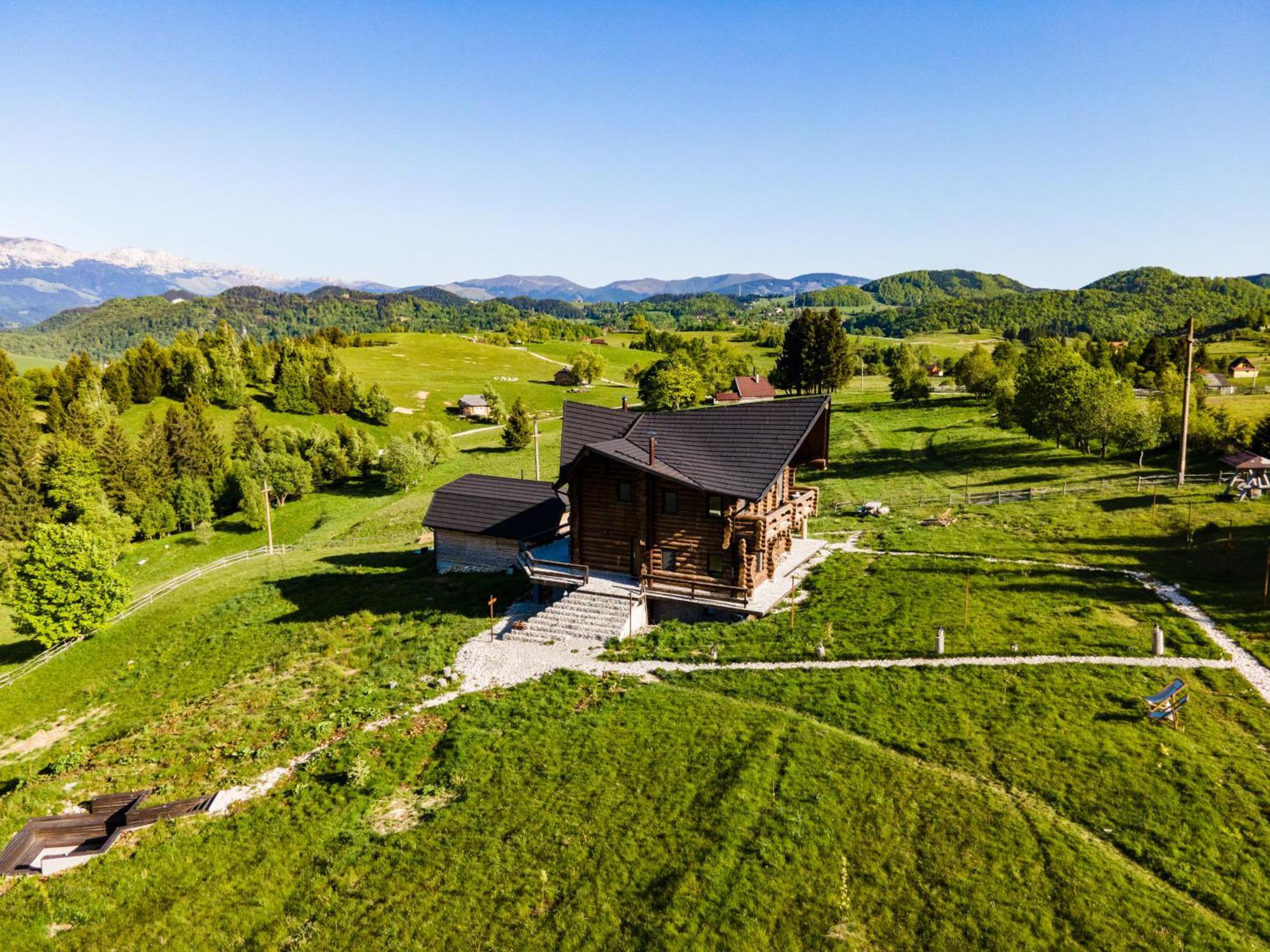 The Barn Βίλα Şirnea Εξωτερικό φωτογραφία